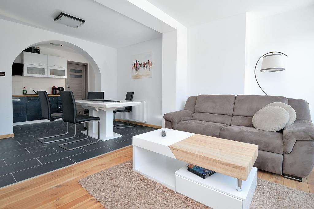 Apartamenty Bernardo 카르파츠 외부 사진